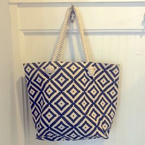 Summer and Rose beach bag.